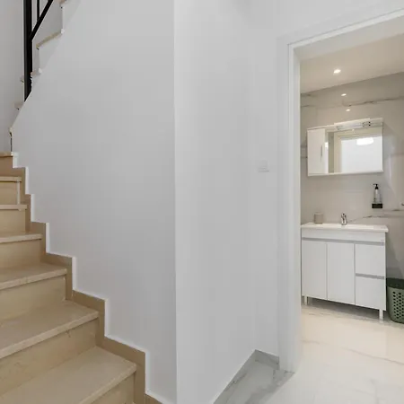 Apartman Kiwi By Halu!, In Perea Peraía