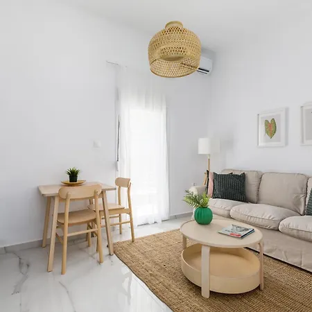 Kiwi By Halu!, In Perea Apartman Peraía