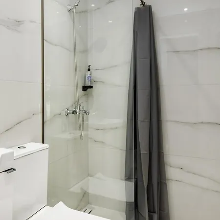 Kiwi By Halu!, In Perea Apartman Peraía