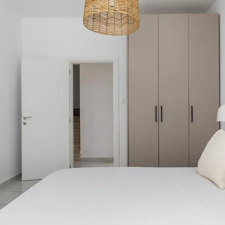 Kiwi By Halu!, In Perea *