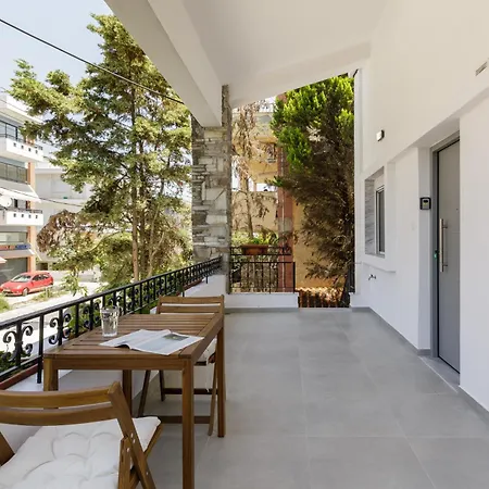 Kiwi By Halu!, In Perea * Peraía